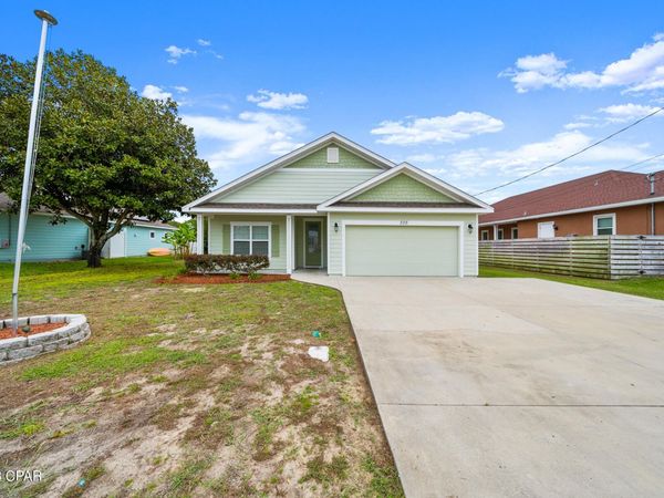 305 Evergreen Street , Panama City Beach, FL 32407