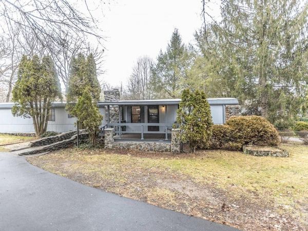 101 6th Street , Black Mountain, NC 28711