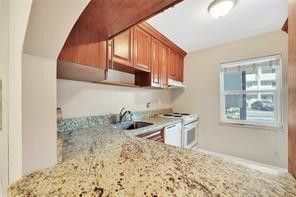7897 Golf Cir Drive, Unit 112, Margate, FL 33063 Photo
