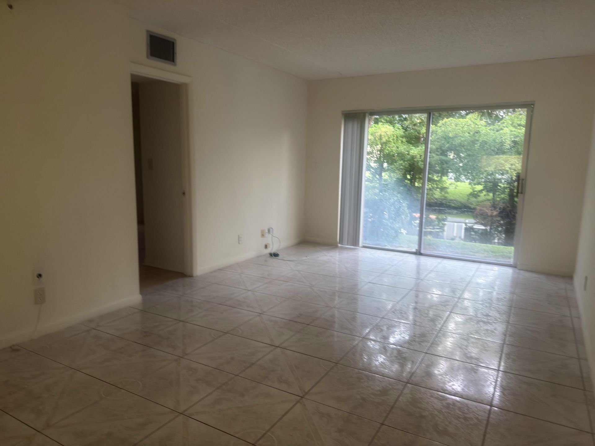 3213 NW 103rd Terrace, Unit 107-c, Coral Springs, FL 33065 Photo