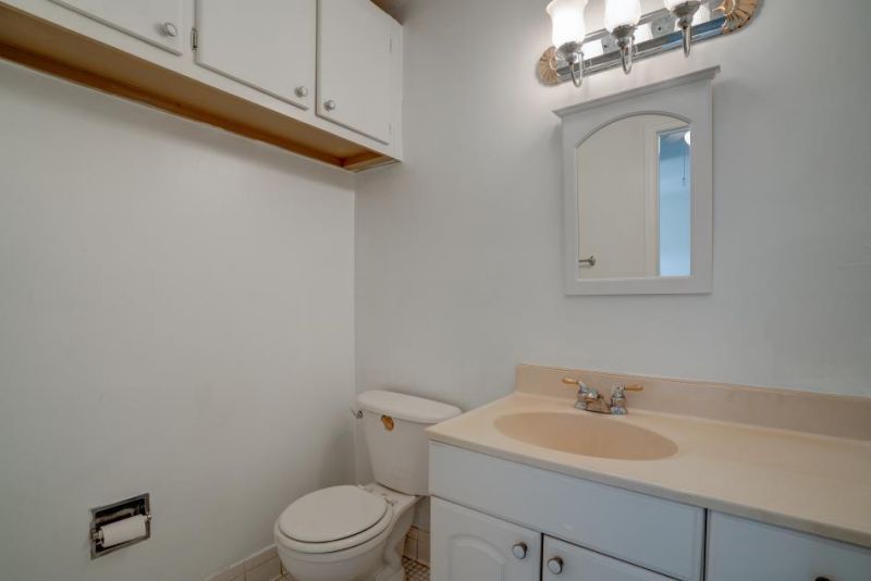 2111 NE 1st Court, Unit 203, Boynton Beach, FL 33435 Photo