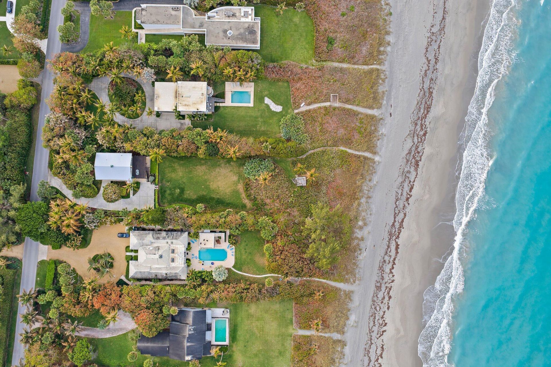 31 N Beach Road, Jupiter Island, FL 33455 Photo