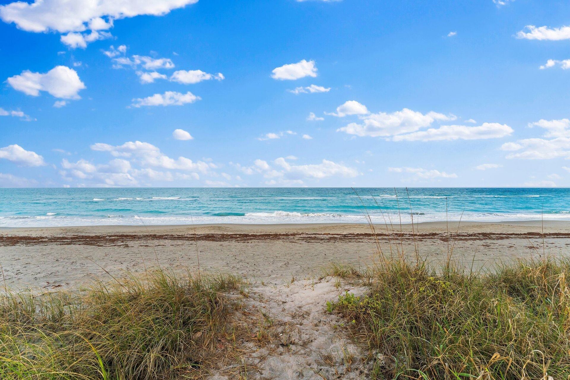 31 N Beach Road, Hobe Sound, FL 33455 Photo