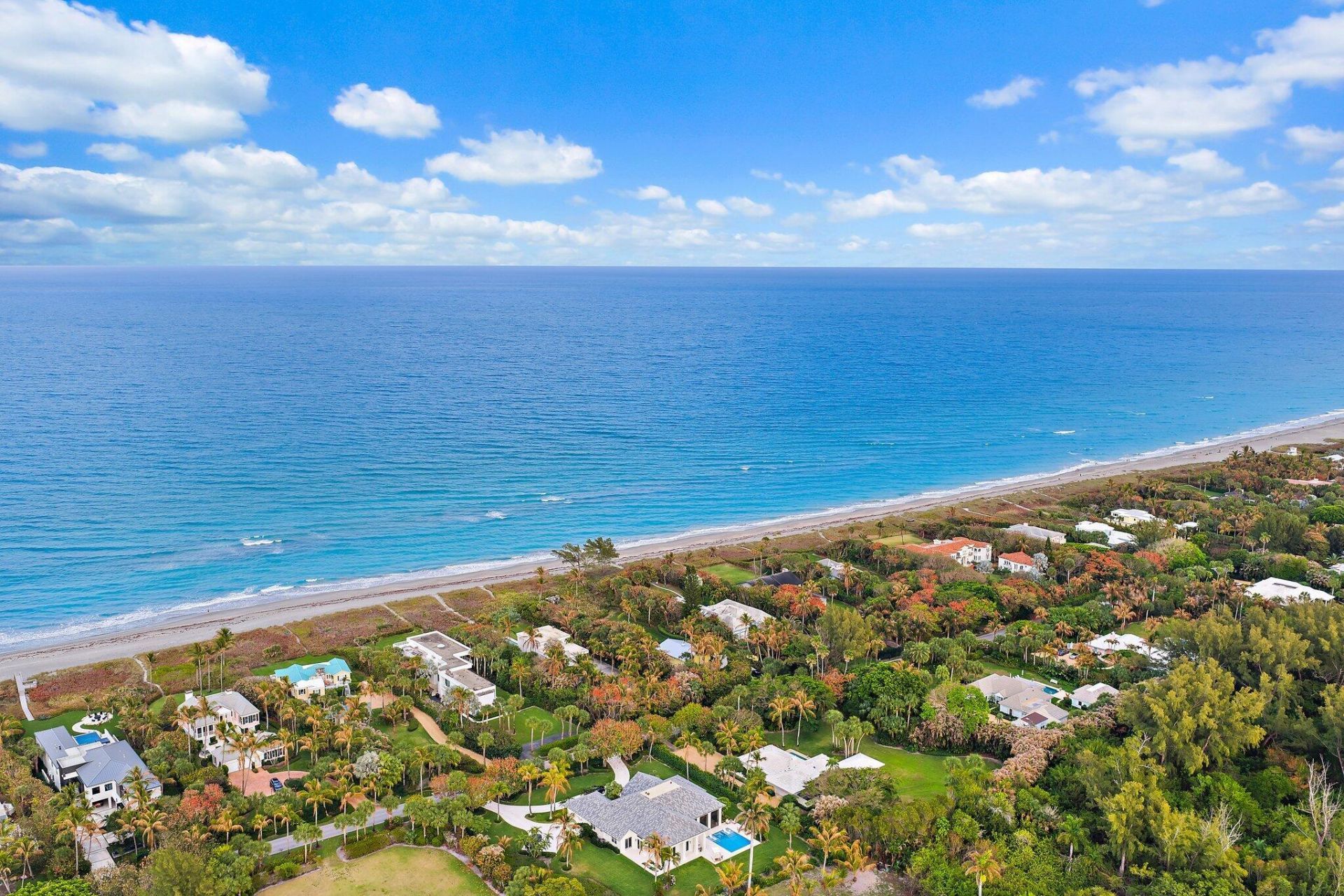 31 N Beach Road, Jupiter Island, FL 33455 Photo