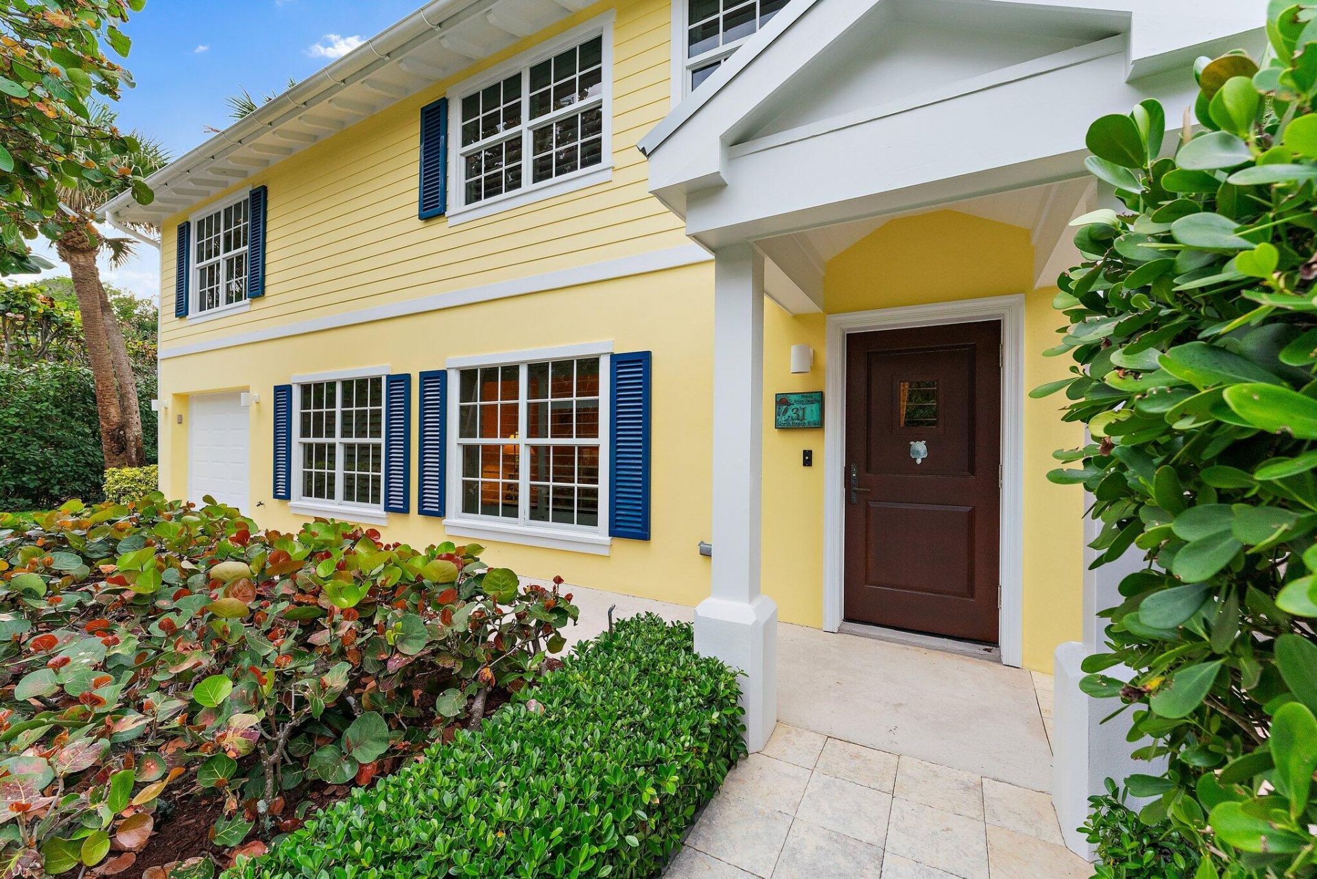 31 N Beach Road, Jupiter Island, FL 33455 Photo