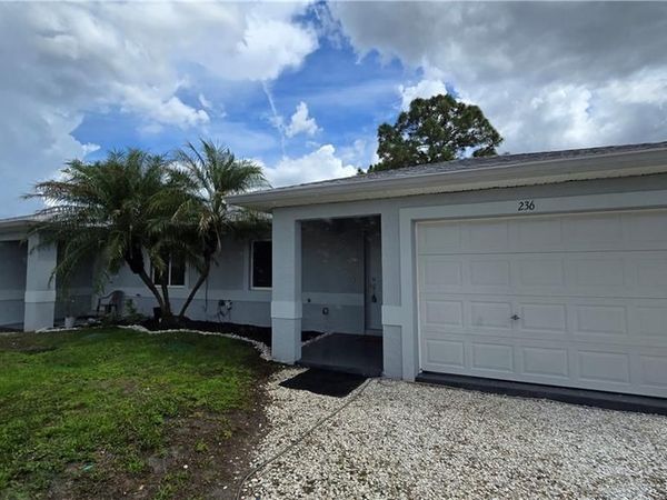 236/238 Peerless ST, LEHIGH ACRES, FL 33974