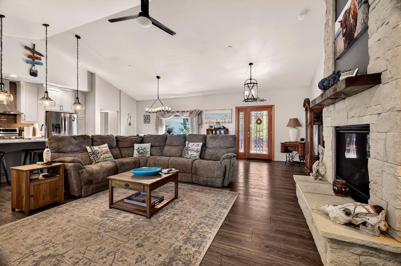 299 Alpine Fir Road, Unit Cdrwd, Lake Almanor, CA 96137 Photo