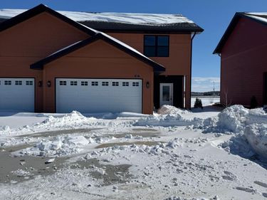 807 Viburnum Street, Belle Plaine, MN 56011