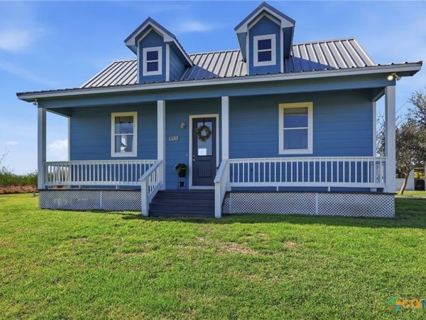 455 Buentello Rd , Victoria, TX 77905