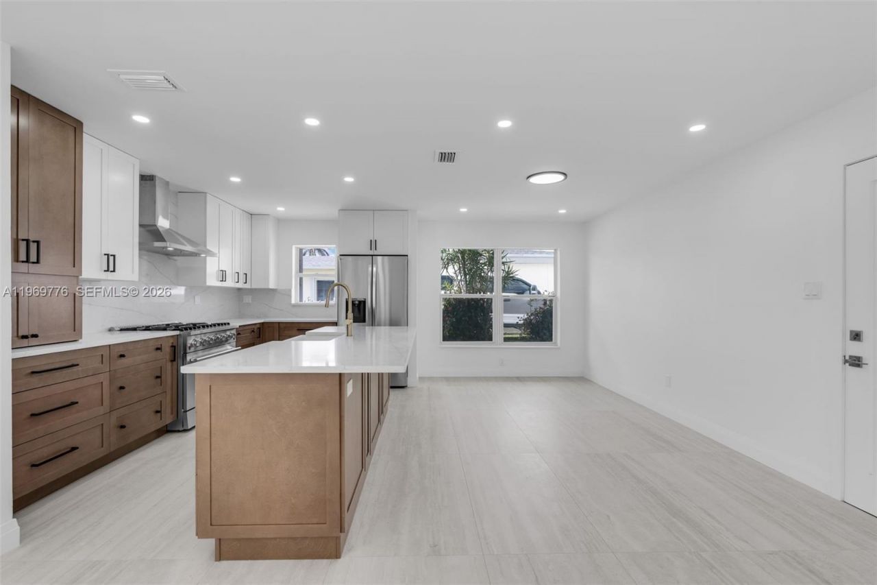 9990 Broad Channel Dr, Cutler Bay, FL 33157 Photo