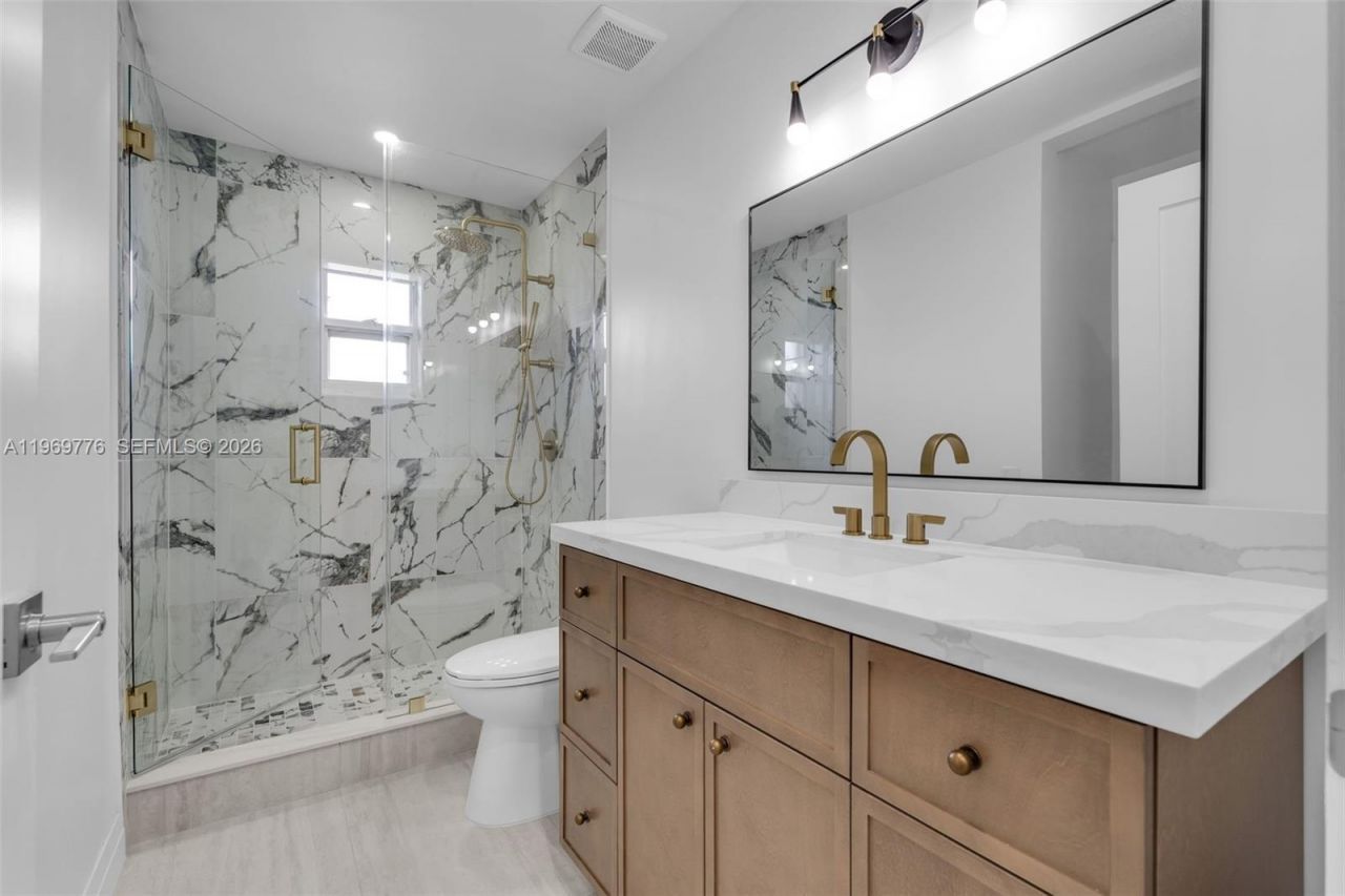 9990 Broad Channel Dr, Cutler Bay, FL 33157 Photo