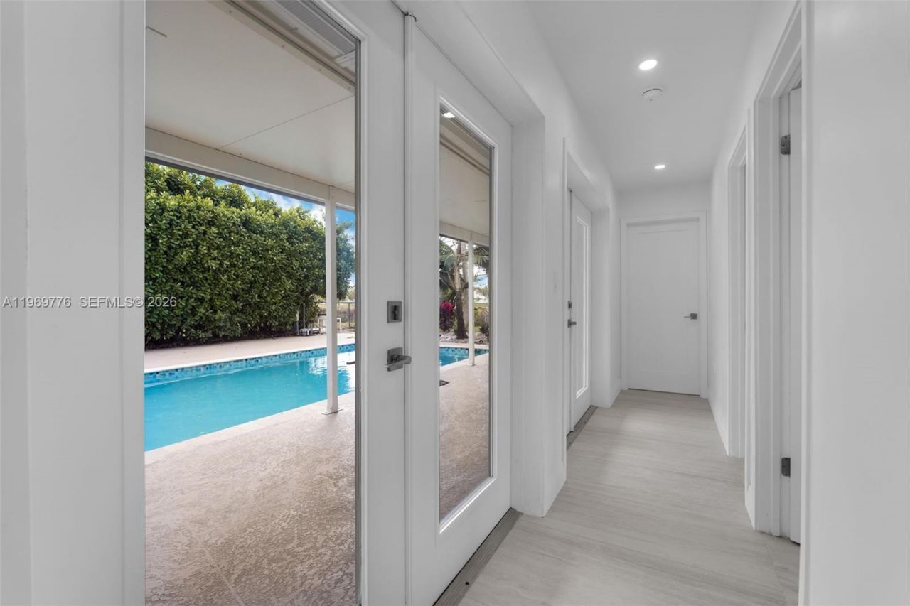 9990 Broad Channel Dr, Cutler Bay, FL 33157 Photo