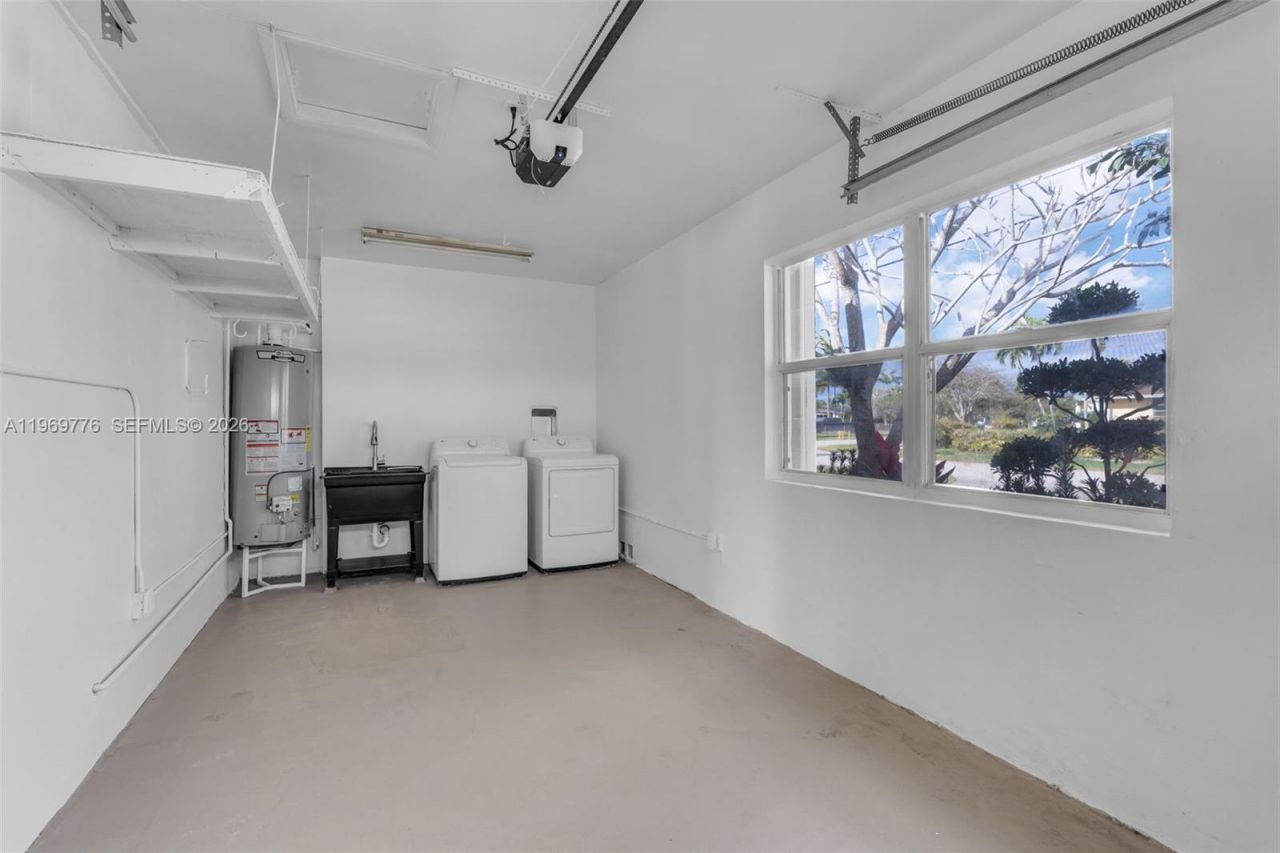 9990 Broad Channel Dr, Cutler Bay, FL 33157 Photo