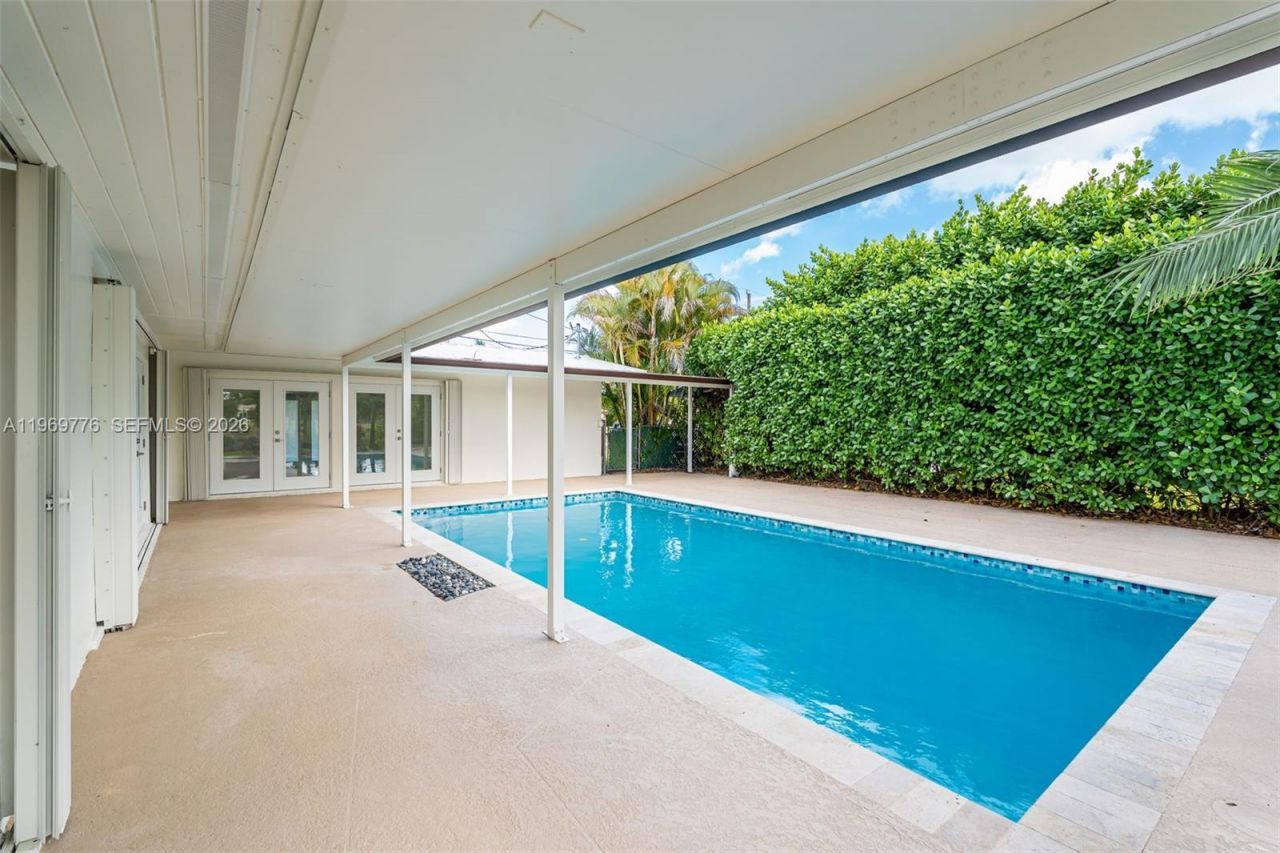 9990 Broad Channel Dr, Cutler Bay, FL 33157 Photo