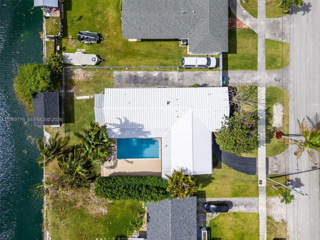 9990 Broad Channel Dr, Cutler Bay, FL 33157 Photo