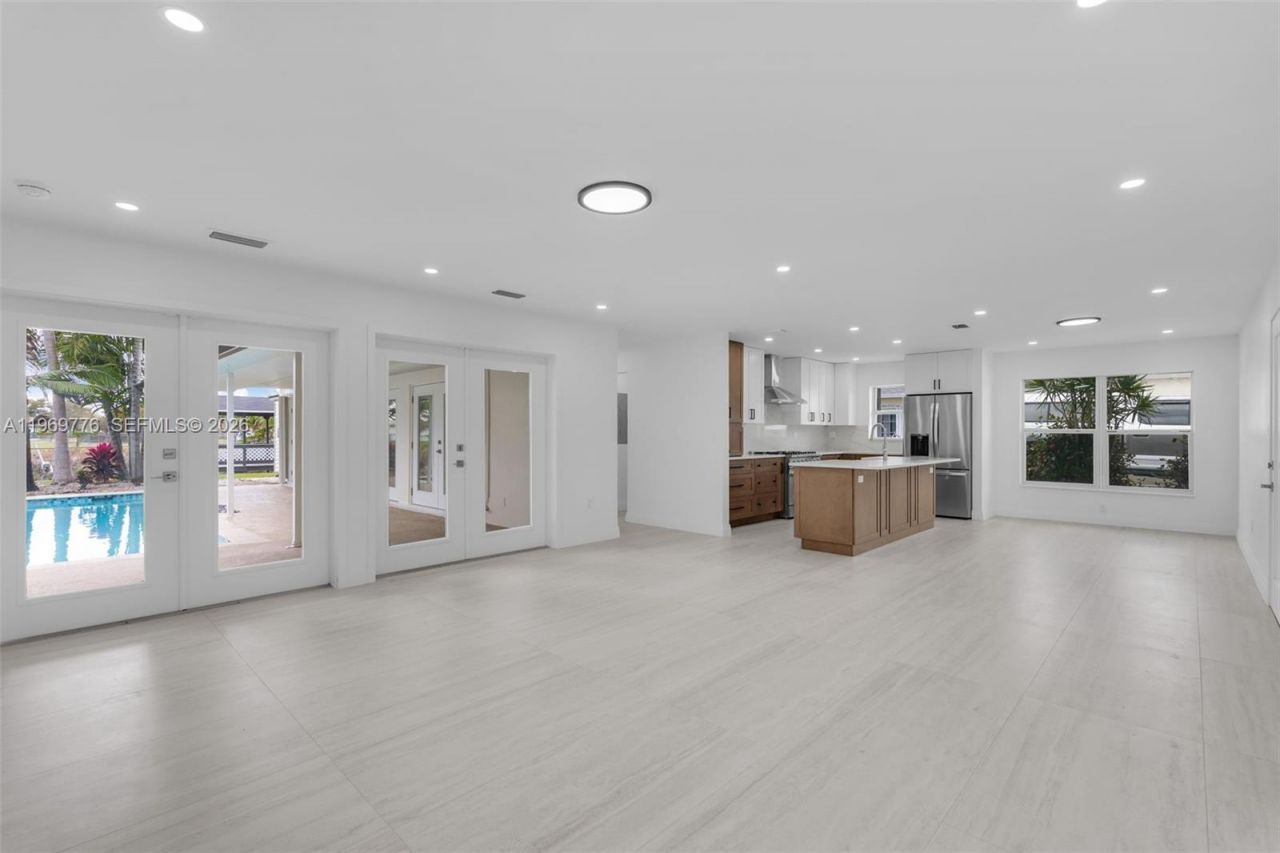 9990 Broad Channel Dr, Cutler Bay, FL 33157 Photo