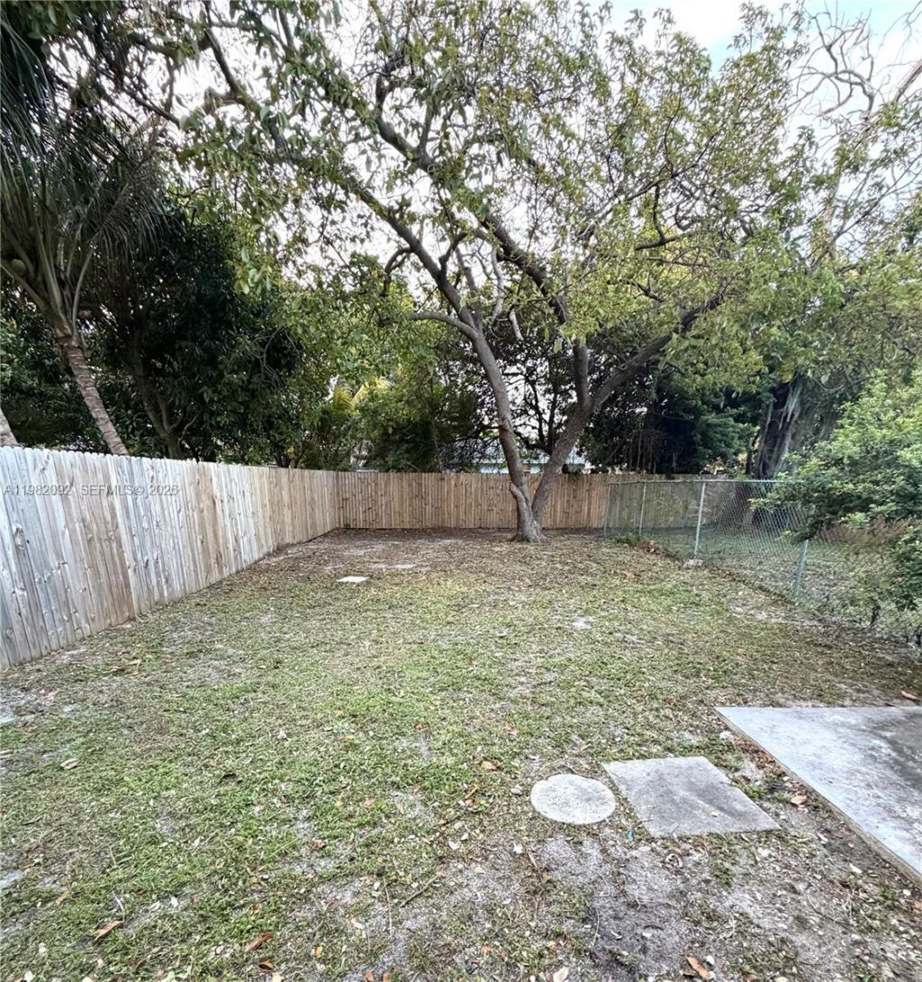 775 NW 96th St, Unit A, Miami, FL 33150 Photo