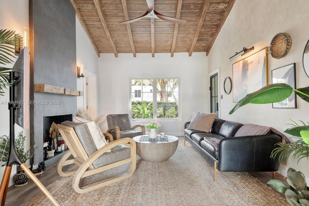 1024 Lenox Ave, Unit 1, Miami Beach, FL 33139 Photo