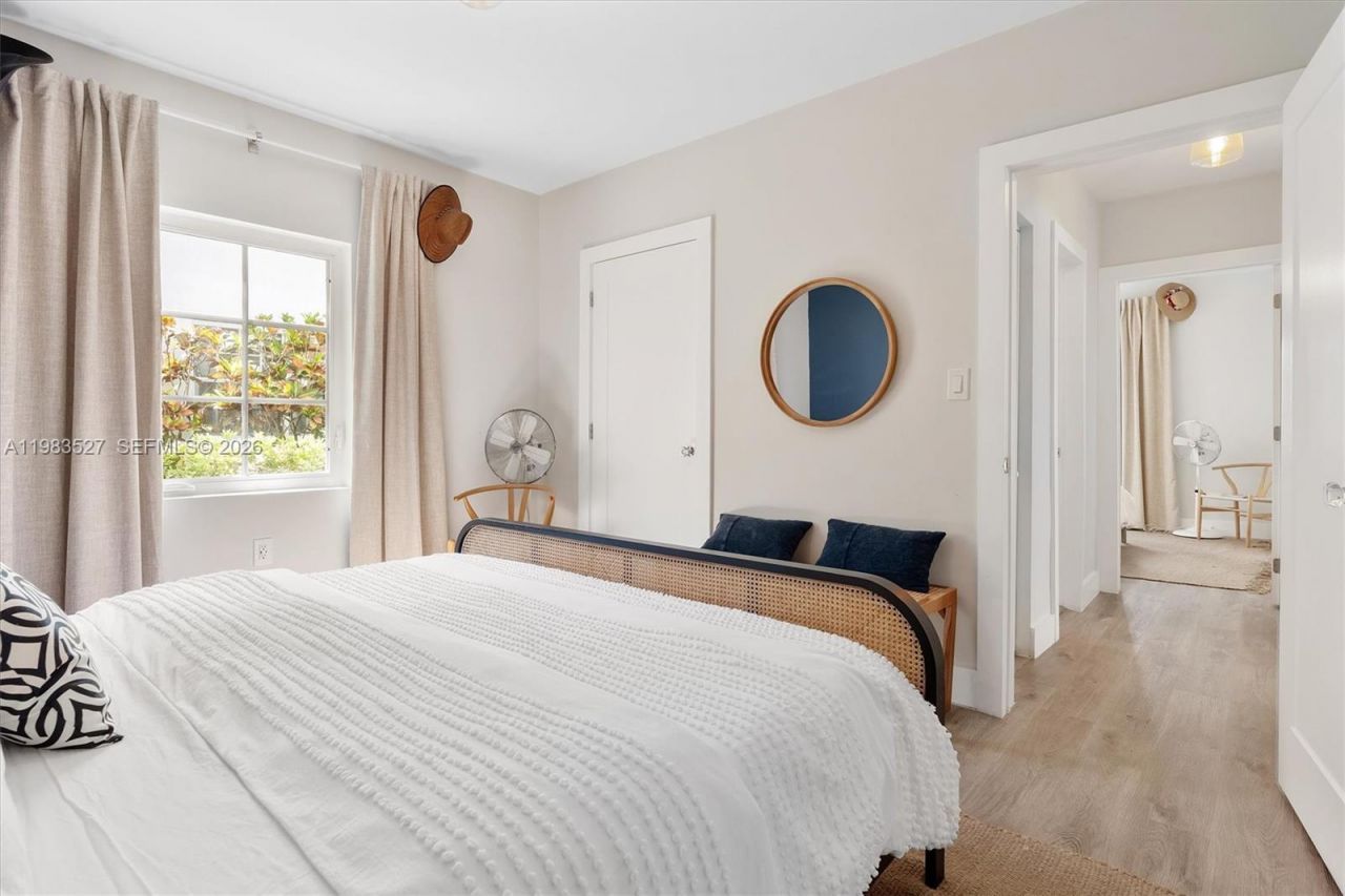 1024 Lenox Ave, Unit 1, Miami Beach, FL 33139 Photo