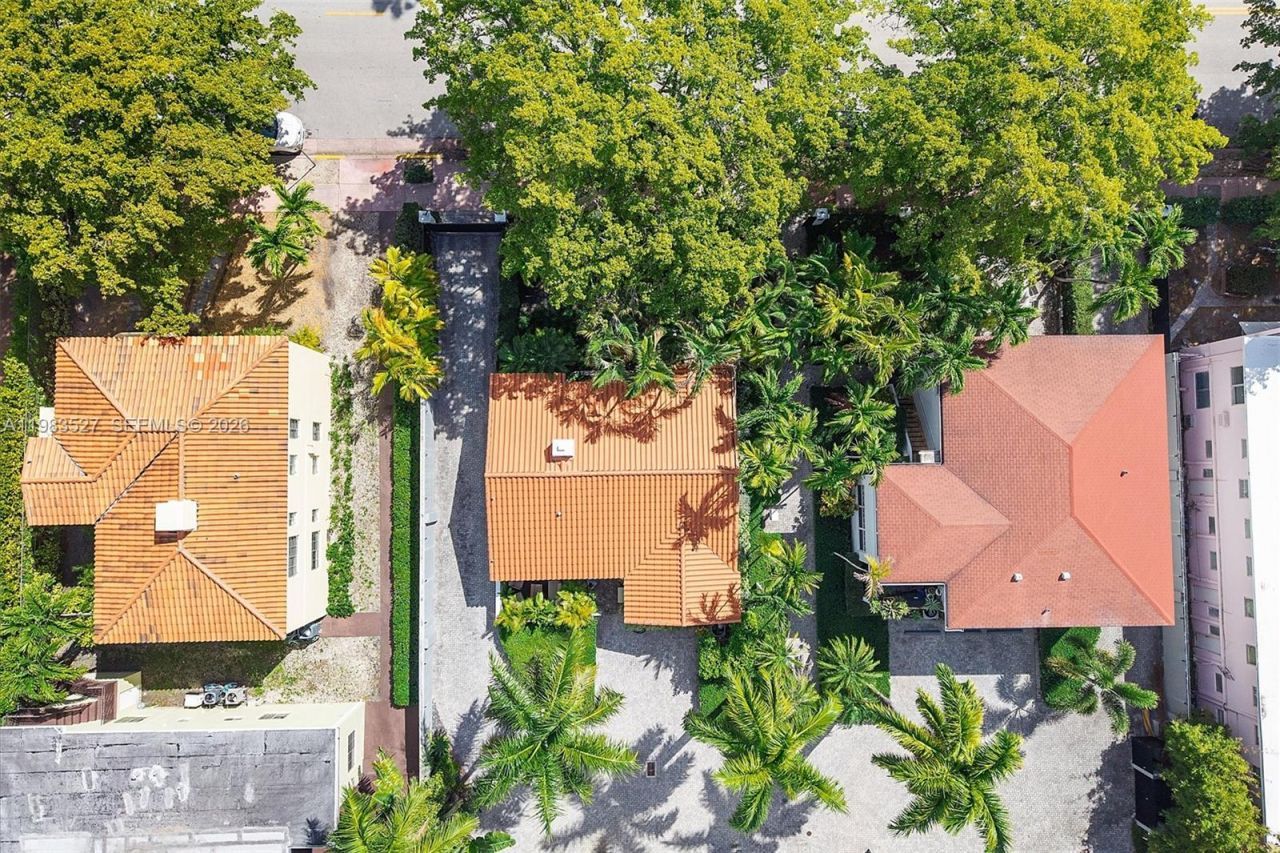 1024 Lenox Ave, Unit 1, Miami Beach, FL 33139 Photo