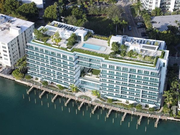 9221 E BAY HARBOR DRIVE, Unit 409, Bay Harbor Islands, FL 33154