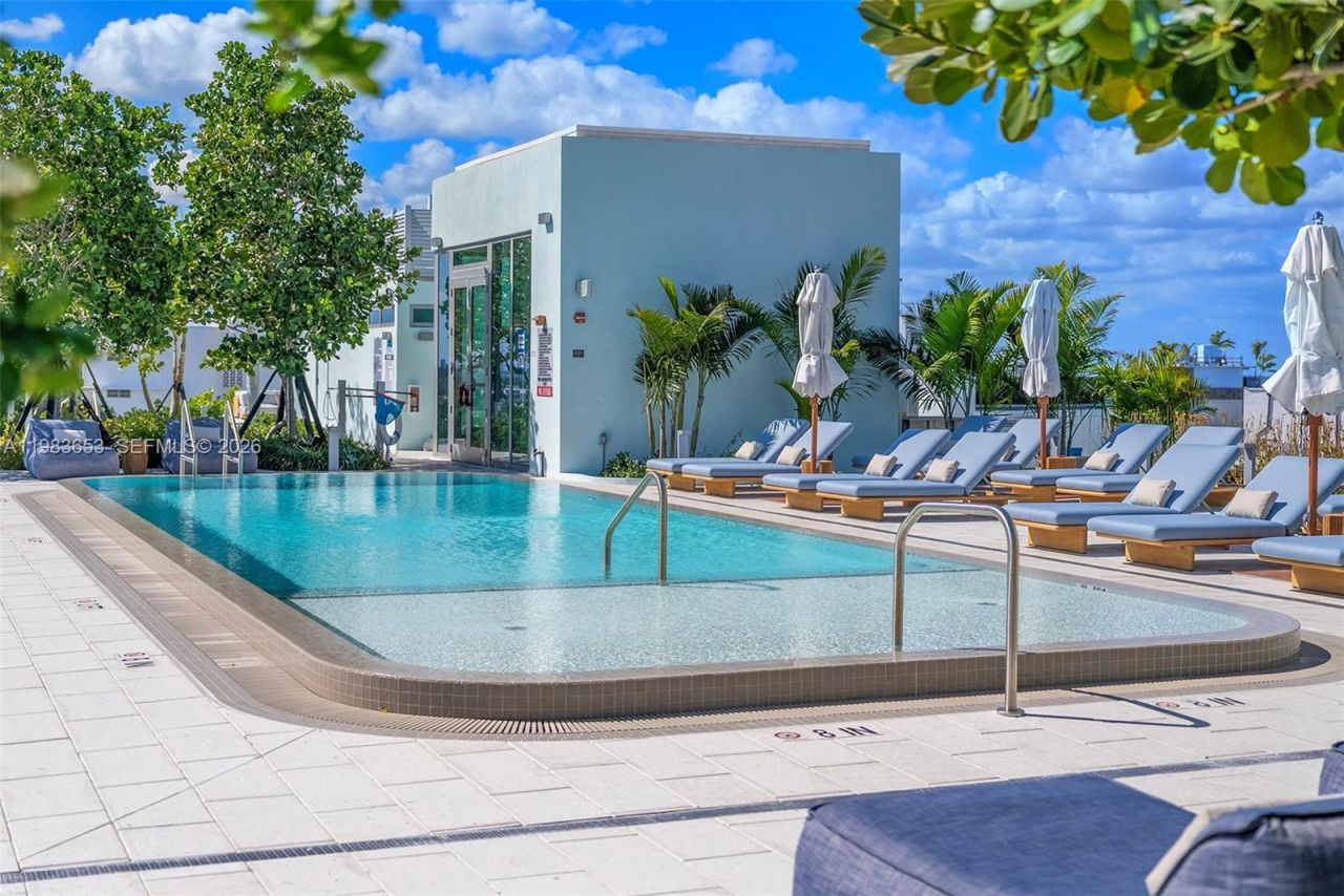 9221 E Bay Harbor Drive , Unit 409, Bay Harbor Islands, FL 33154 Photo