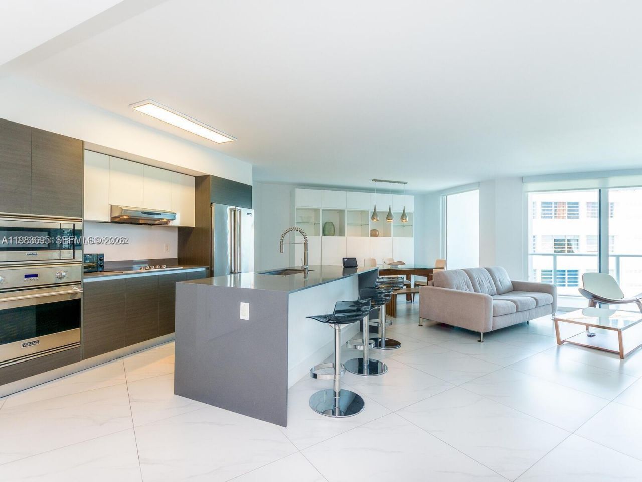 9821 E Bay Harbor Dr , Unit 502, Bay Harbor Islands, FL 33154 Photo