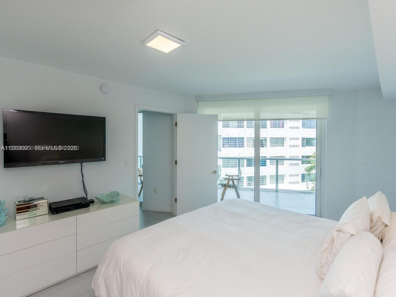 9821 E Bay Harbor Dr , Unit 502, Bay Harbor Islands, FL 33154 Photo