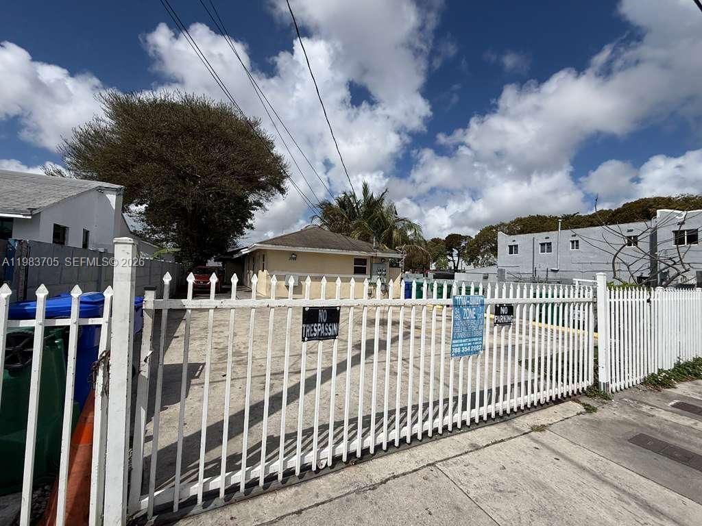 2722 NW 22nd Ct , Unit 2, Miami, FL 33142 Photo