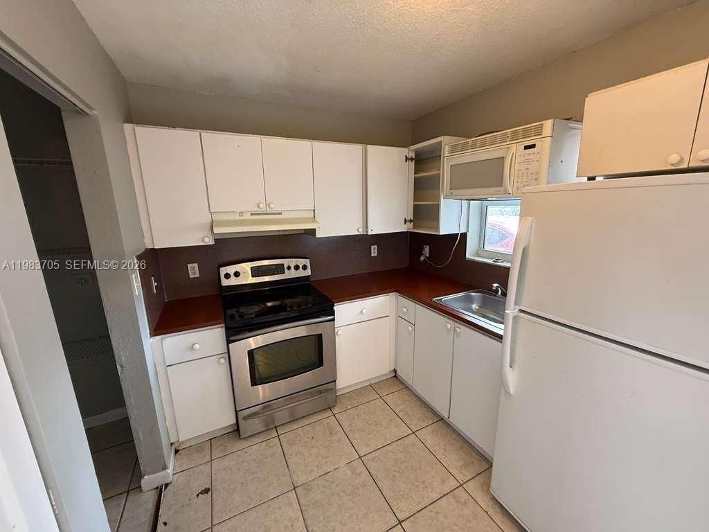 2722 NW 22nd Ct , Unit 2, Miami, FL 33142 Photo