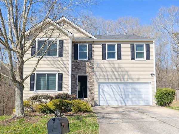 3255 Deer Valley Drive NW, Acworth, GA 30101