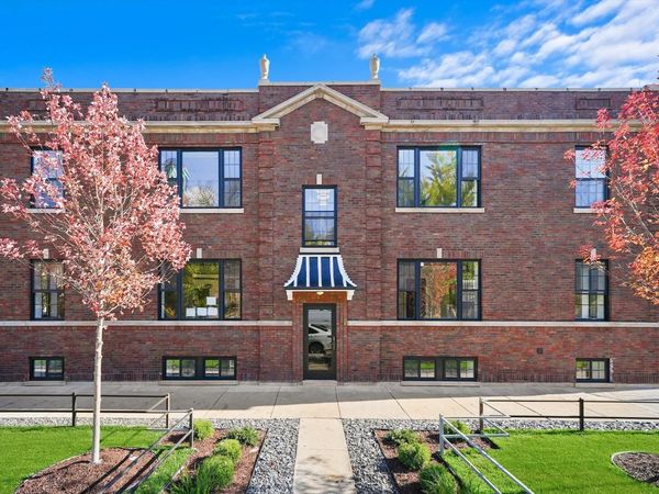 4153 N Hermitage Avenue, Unit 2S, Chicago, IL 60613