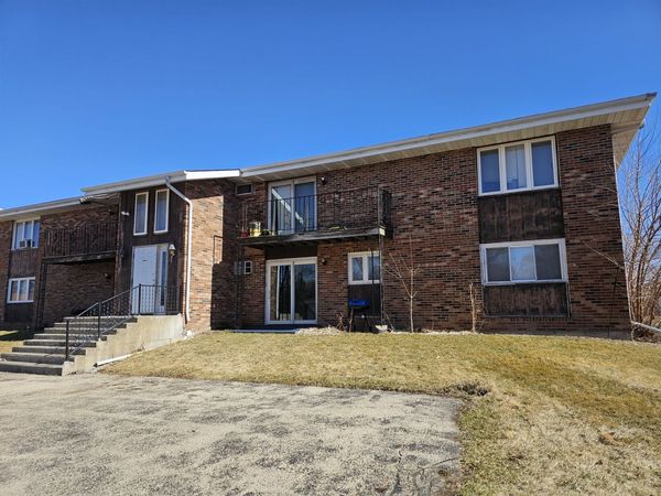 Unit 5, Freeport, IL 61032