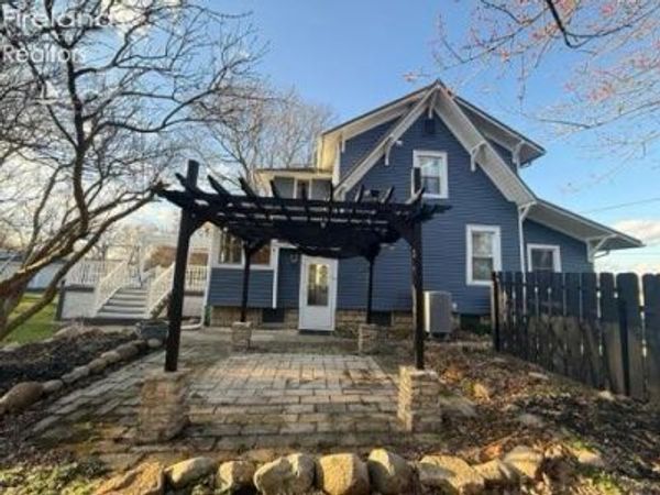 4026 S State Route 100, Tiffin, OH 44883