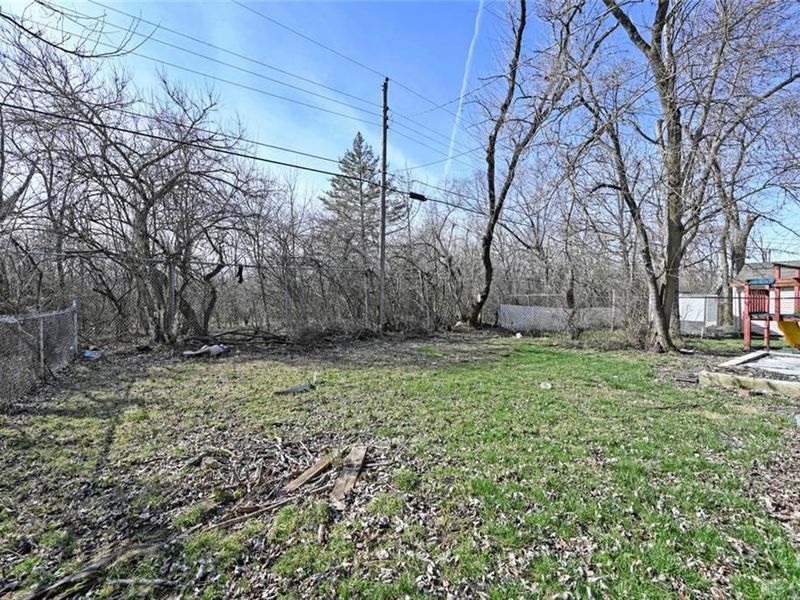 4042 Larkspur Drive, Dayton, OH 45406 Photo 25