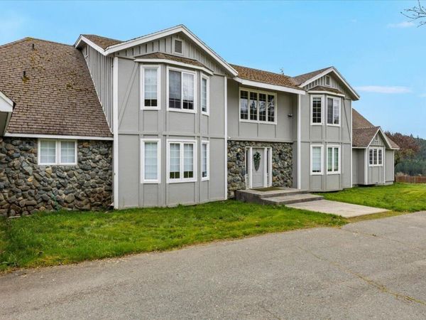 1500 Panther Gulch Road, Williams, OR 97544