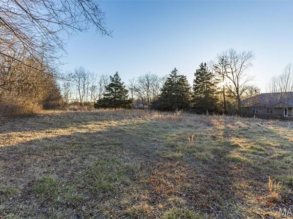 13 & 14 Jarvis Place , Farmington, MO 63640