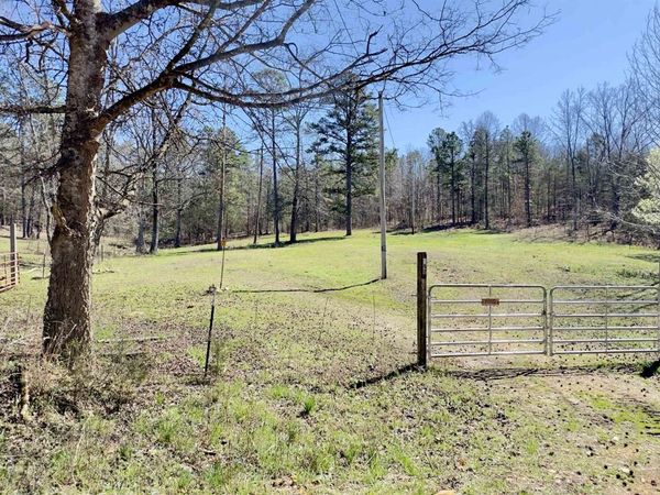 22 Red Lamb Road, Melbourne, AR 72556