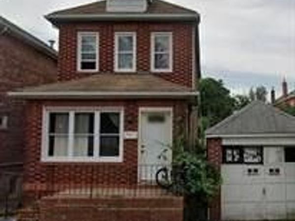 237-12 92nd Road , Bellerose, NY 11426