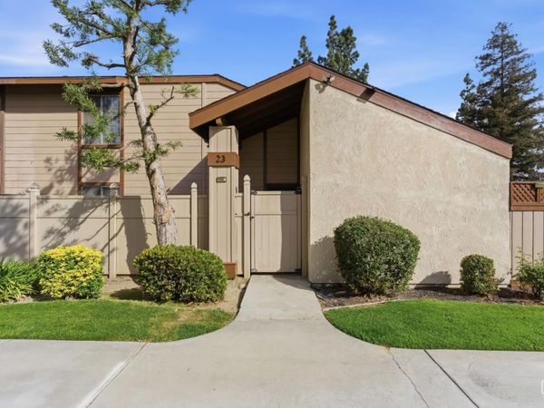 5400 Dunsmuir Road, Unit 23, Bakersfield, CA 93309