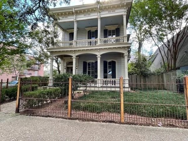 3102 ST CHARLES Avenue , Unit 2E, New Orleans, LA 70115