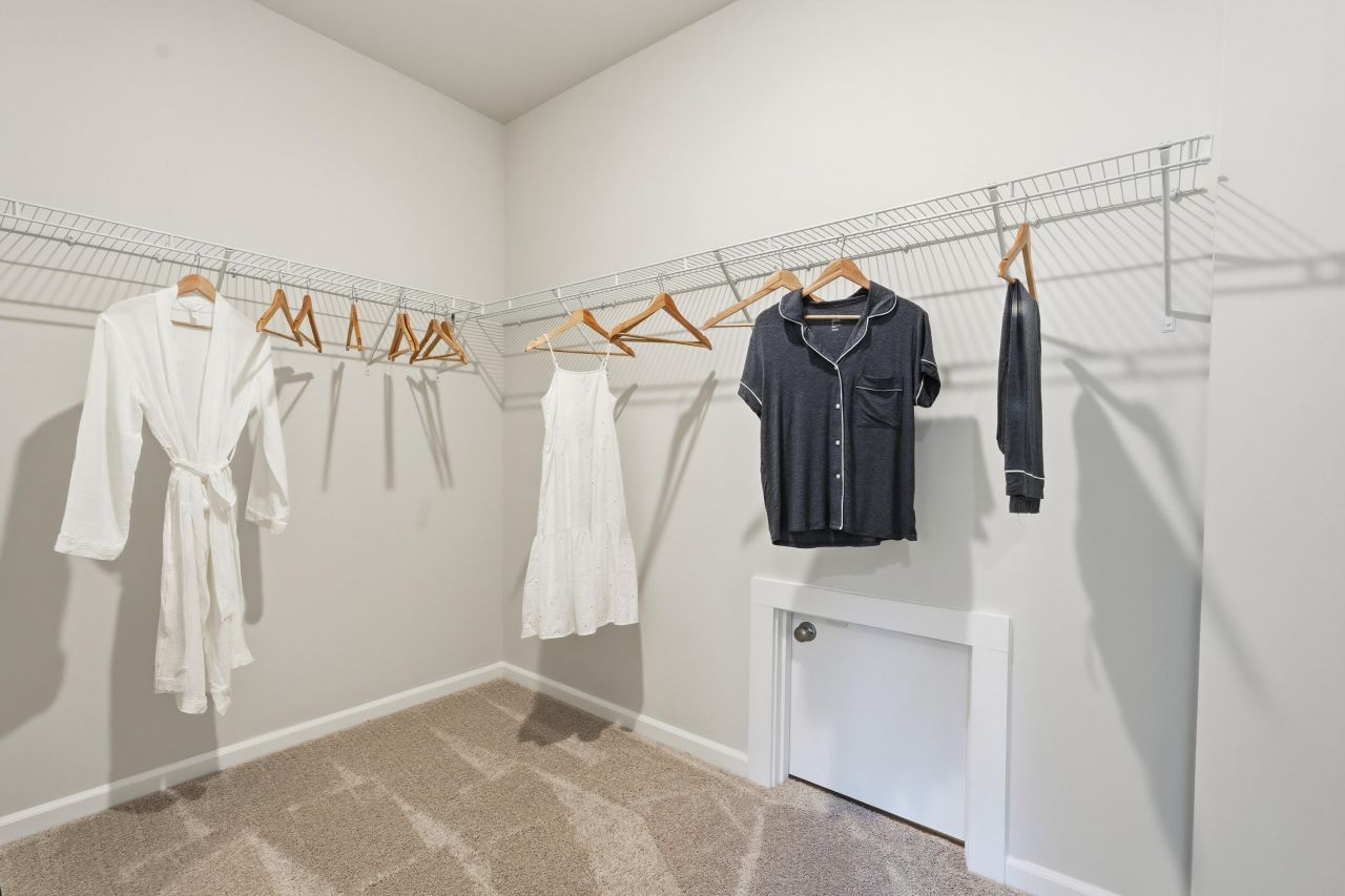 1937 Deercreek Drive Photo 12