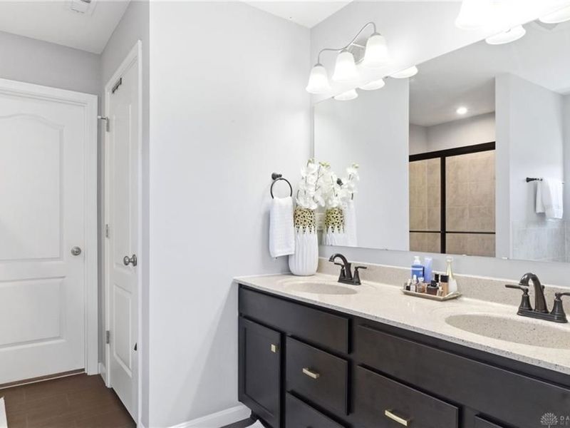 3553 Shellbark Drive, Sugarcreek Township, OH 45305 Photo 23