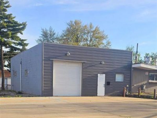 26633 VAN BORN Road , Taylor, MI 48180