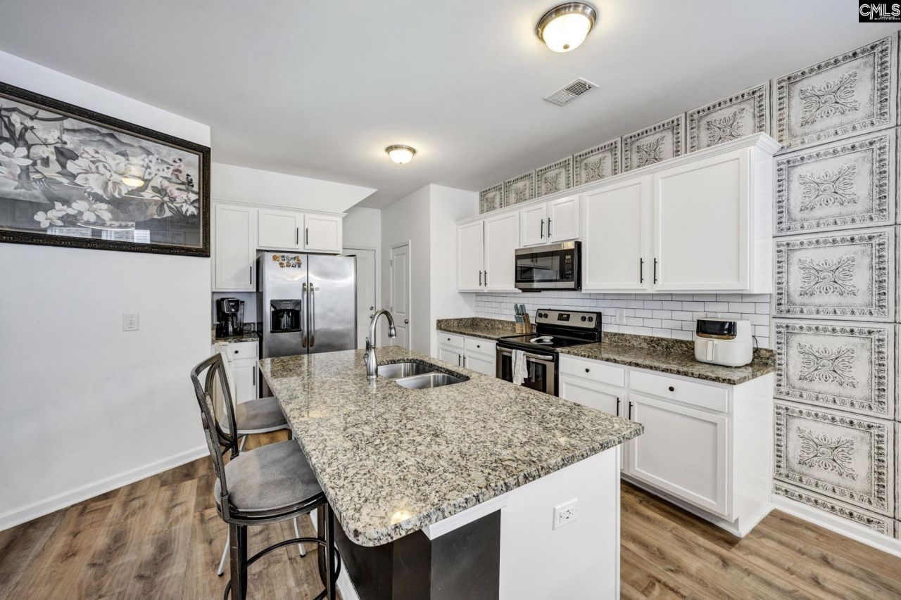 25 Heatherlaurel Court  Photo 12