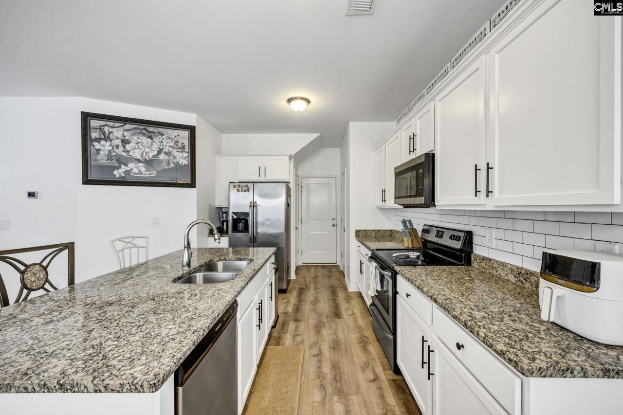 25 Heatherlaurel Court  Photo 14