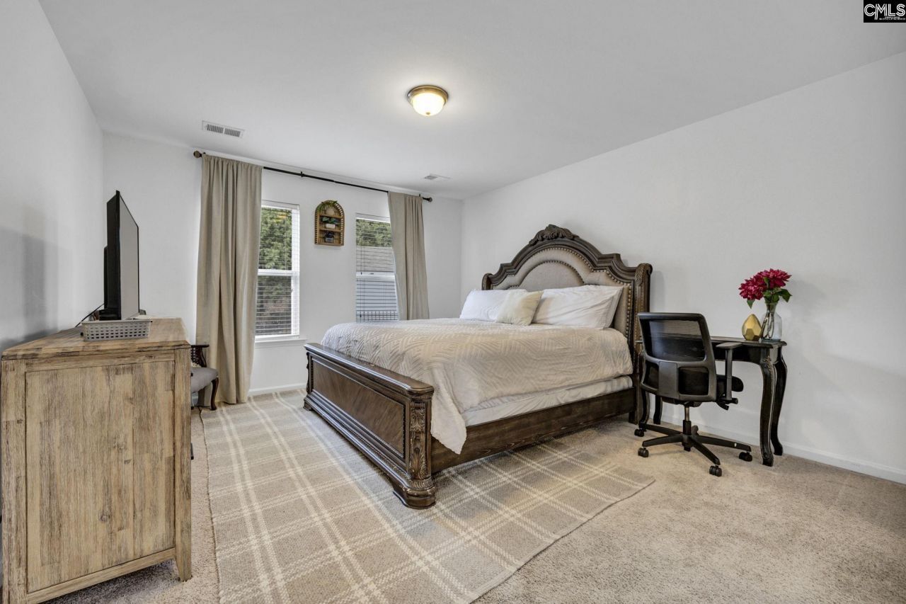 25 Heatherlaurel Court  Photo 17