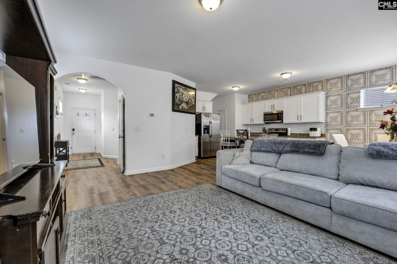 25 Heatherlaurel Court  Photo 6