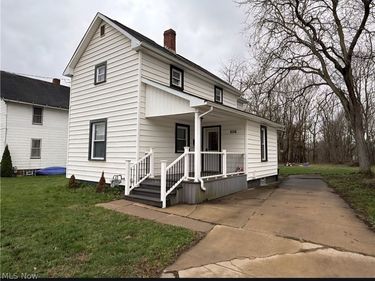 606 Murray Avenue, Minerva, OH 44657