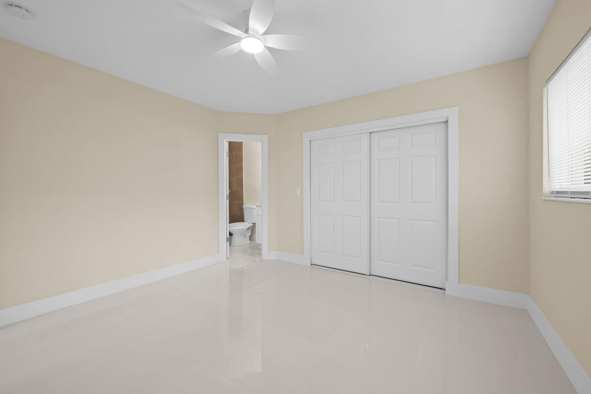 832 NE 12th Avenue, Unit 1, Pompano Beach, FL 33060 Photo